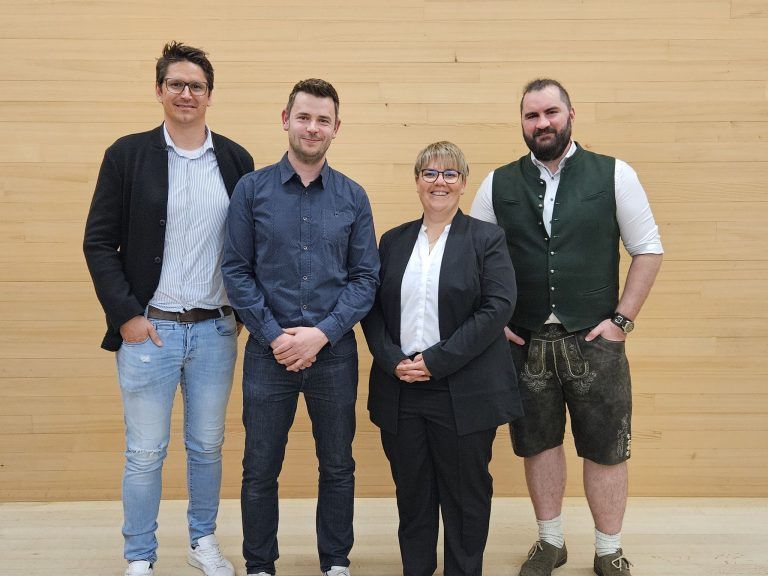 Gemeindevorstand Markus Höfle, Vizebürgermeister Daniel Bereuter, Bürgermeisterin Daniela Bilgeri und Gemeindevorstand Dietmar Berkmann.