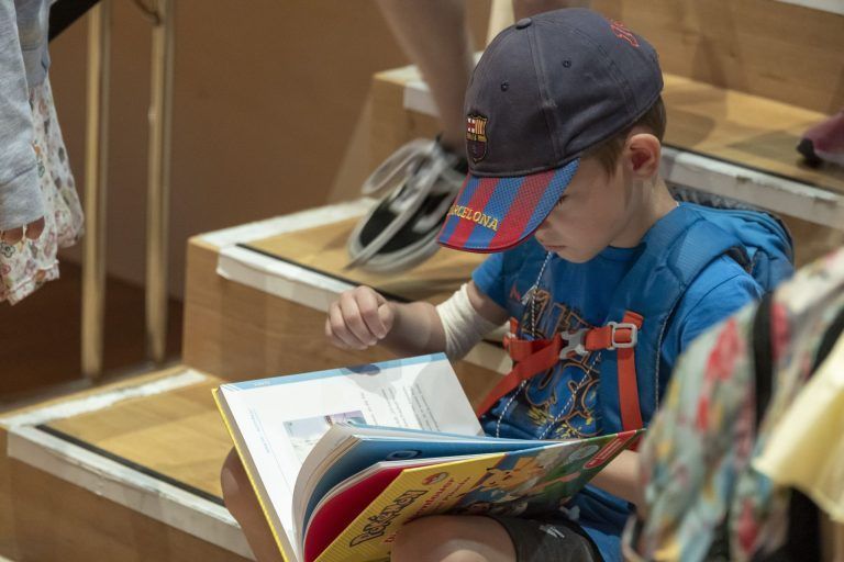Leseabenteuer für kleine Entdecker auf der Buch am Bach