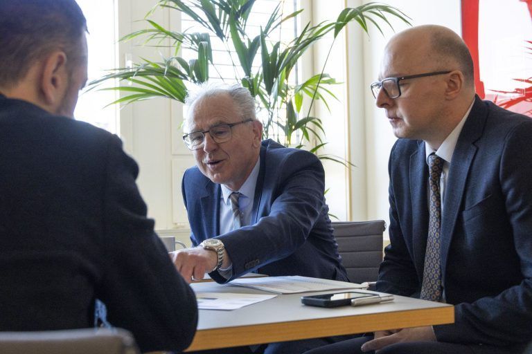 "Wir haben einen Investitionsbedarf von 1,4 Milliarden Euro": Wie sich die Erneuerung des Stromnetzes auf den Preis auswirkt