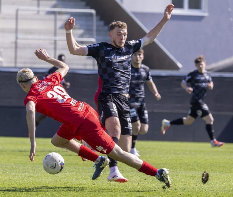 Lauterach sorgt für Sensation in RLW