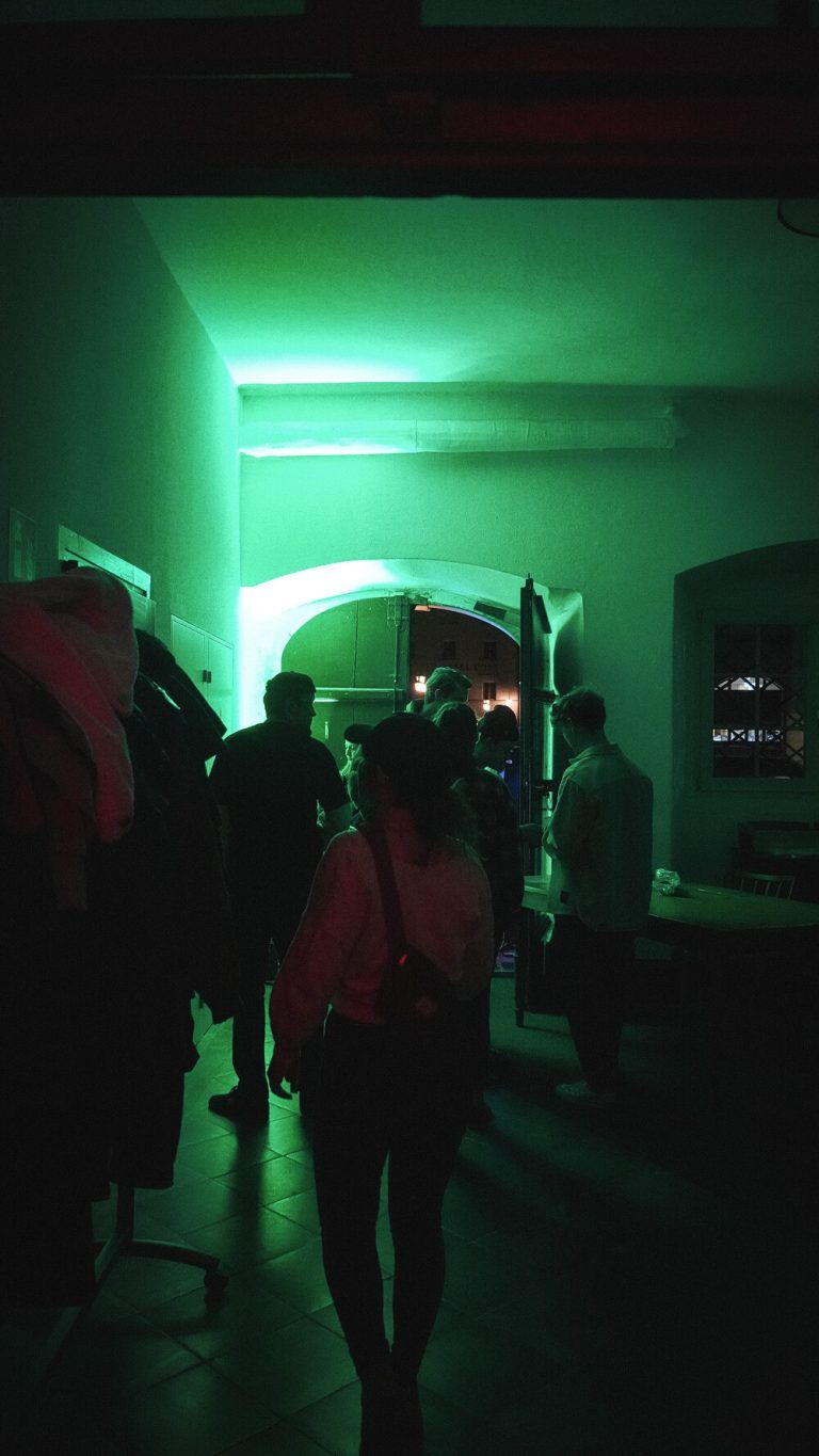 Osternacht trifft Techno