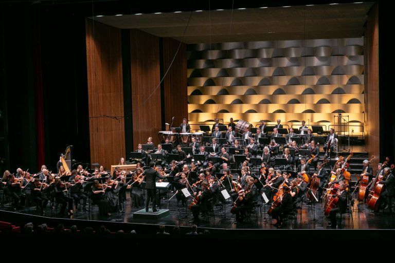 Saisonabschluss mit Strauss, Berg und Rachmaninow
