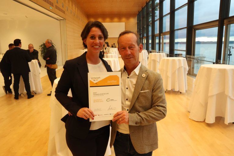 Ökoprofit-Programm: Neues und Jubiläen: Sabrina Huber und Harald Weiss (Huber Transporte).