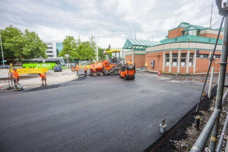 Im Eiltempo zum neuen Bahnhofsgebäude: "Ich bin vorsichtig optimistisch, dass wir es schaffen"