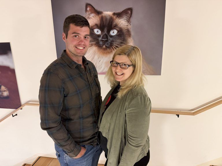 Tierfotografin Michaela Eberle und Johannes