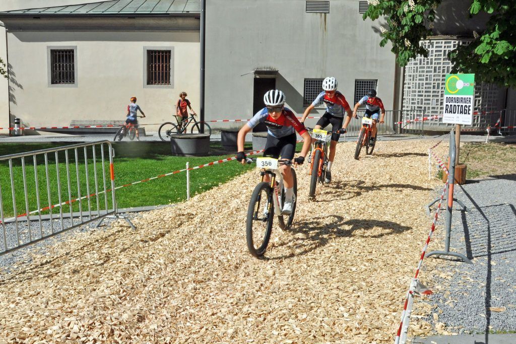 Marktplatz wurde zur Mountainbike-Strecke