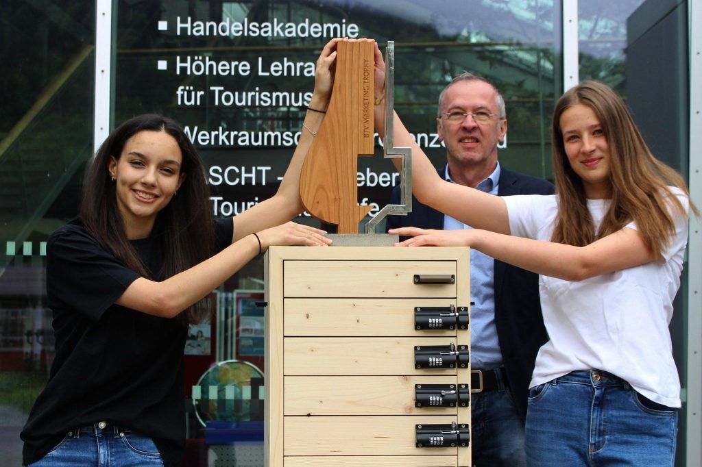 Bezauer Schule hamstert wieder Trophäen
