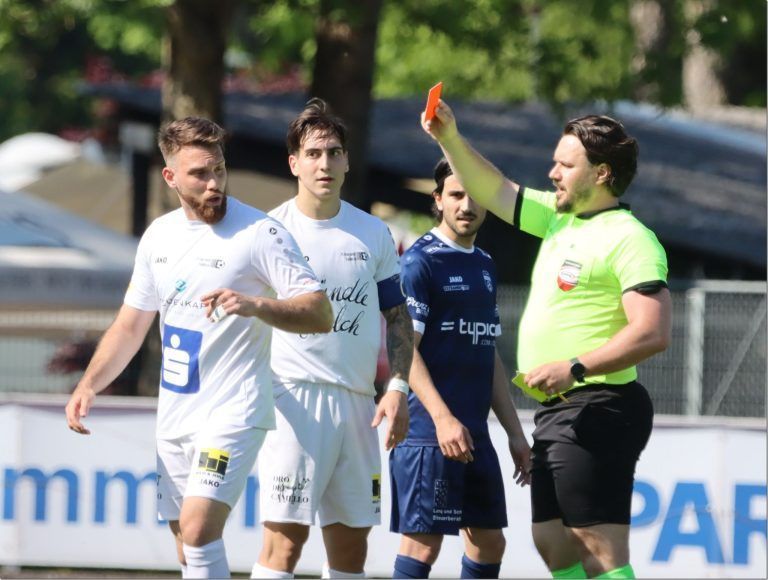 Goldköpfchen von Toplu reicht zum Heimsieg: Yavuz Bal wurde ausgeschlossen.