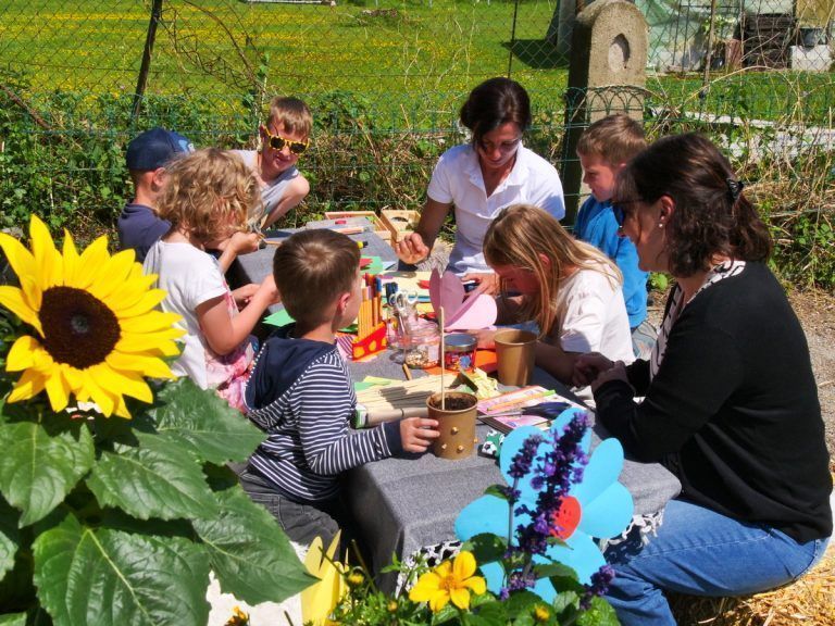 Kinderbetreuung beim Tag des offenen Bienenstockes in Hörbranz - Tag des offenen Bienenstockes in Hörbranz