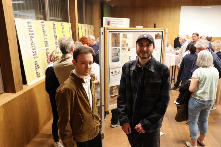 Neue Erkenntnisse zu historischem Dorfkern: Sebastian Silvan Nägele und David Mandl.