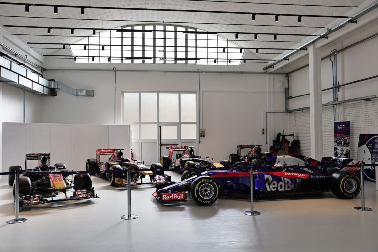 4. Oktober 2024 | Besuch in der Racing Bulls Fabrik bei Peter Bayer in Faenza - Italien