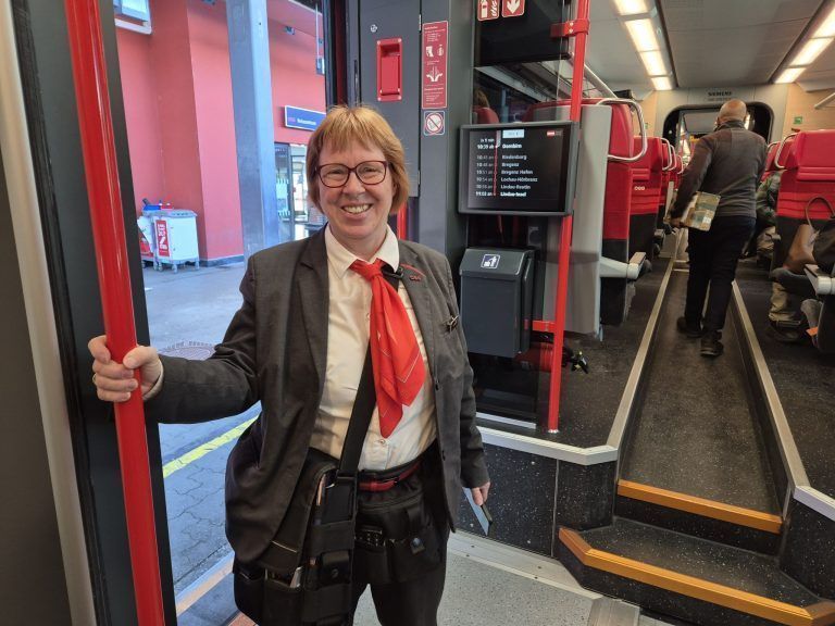 Gerda Rauch, Zugführerin, ÖBB
