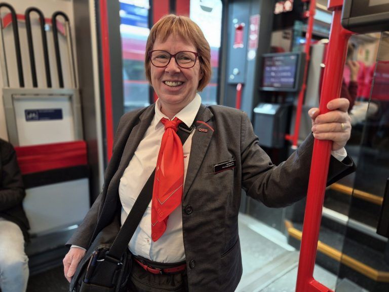 Gerda Rauch, Zugführerin, ÖBB