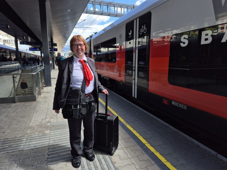 Gerda Rauch, Zugführerin, ÖBB