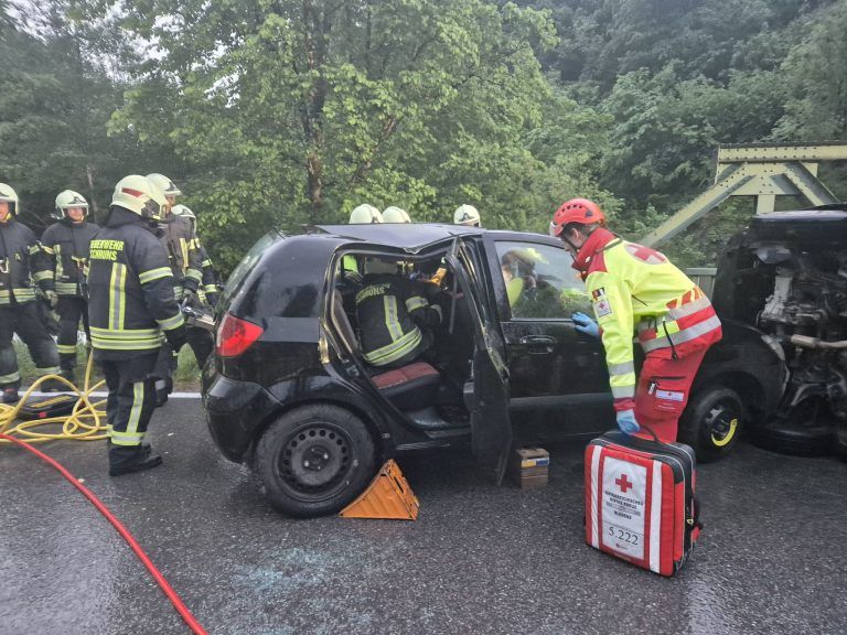 Großübung, Einsatzkräfte, Kaltenbrunnen, Gantschier, Feuerwehr, Rotes Kreuz, MBS