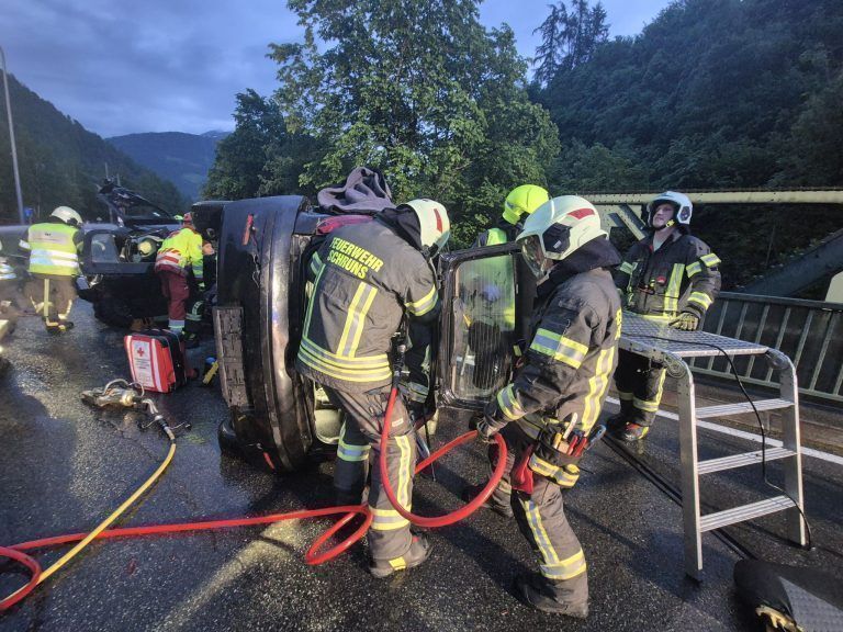 Großübung, Einsatzkräfte, Kaltenbrunnen, Gantschier, Feuerwehr, Rotes Kreuz, MBS