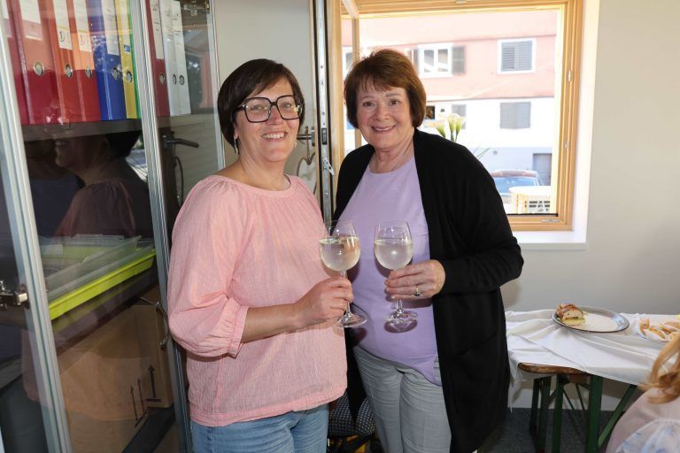 Hofsteigkarte auf Wachstumskurs: Maria Böhler (Gemeinde Kennelbach) und Bgm. a.D. Irmgard Hagspiel.