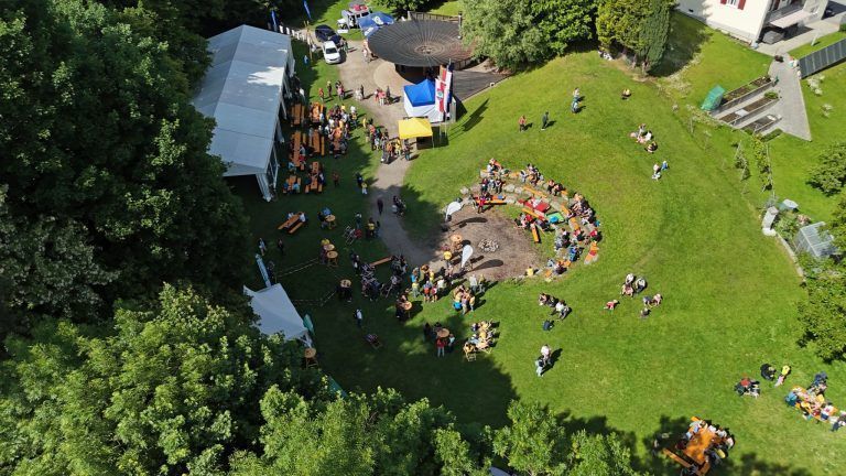 150 Jahre gemeinsam am Berg: Der Dornbirner Alpenverein feierte ein sommerliches Fest auf dem Eurocamp-Gelände.@AV