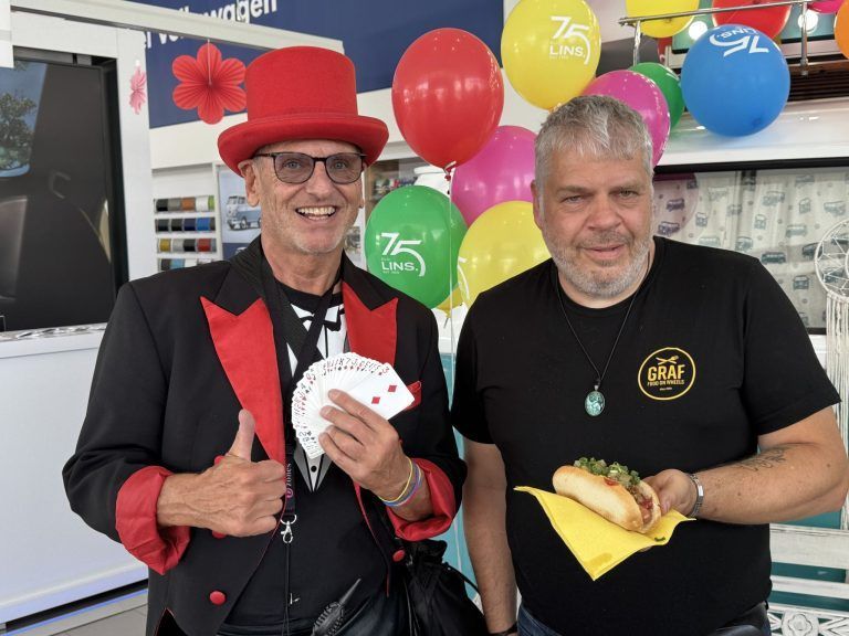 Mobilität und Leidenschaft: Zauberer Thomas Röhl und Thomas Graf (Food on Wheels).