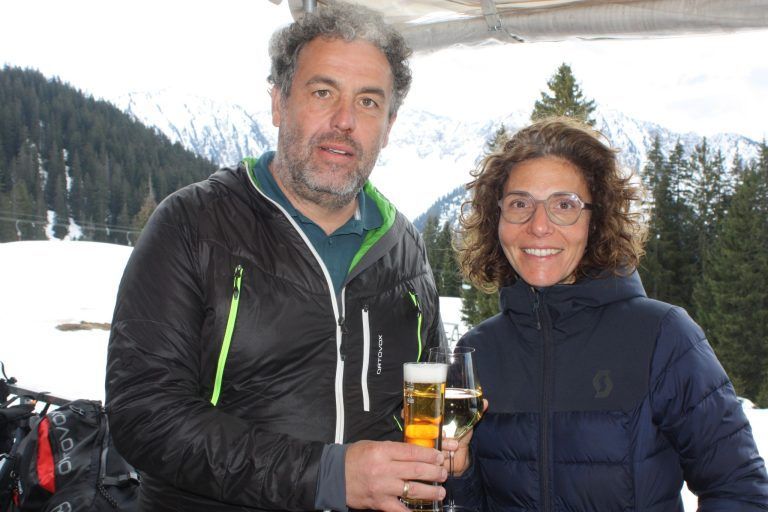 Sommerstart mit Rodelbahn und Bergerlebnis: Anna Katharina Schramm und Gerd Deschler freuen sich auf die Sommersaison in Laterns.