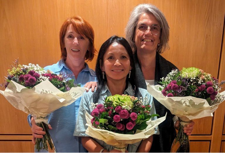 Anforderungen an die Pflege steigen weiter: Bei diesem Team des Kranken- und Altenpflegevereins von Hohenweiler, Eichenberg und Möggers – Oliva Lerchenmüller, Gina-Maria Fessler und Eva Thaler (v. l.) – sind Pflegebedürftige in guten Händen.
