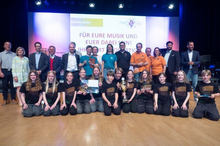 Die Gewinner und Organisatoren des Landeswettbewerbes