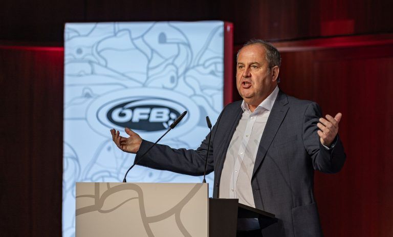 Ehrenvoller Abschied und hoffnungsvoller Neustart