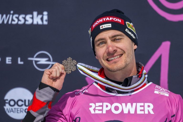 SNOWBOARD-CROSS-WC-2025-SUI-PODIUM