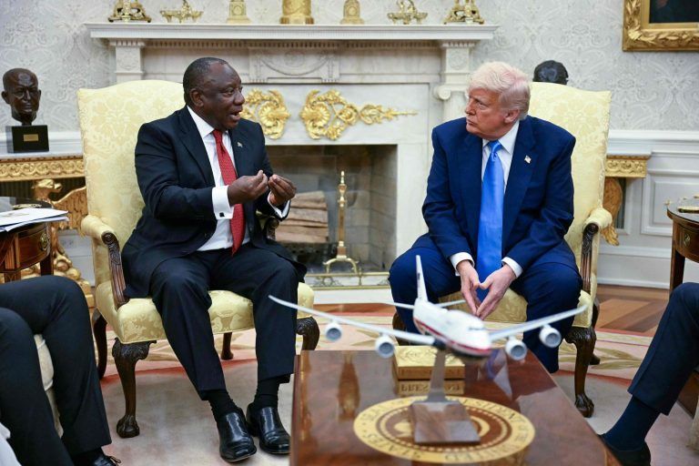 TOPSHOT-US-SAFRICA-DIPLOMACY-TRUMP