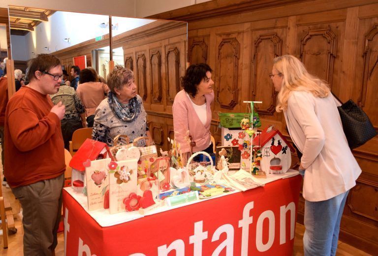 27. Montafoner Tourismustag, Gastgebermesse im Pfarrheim St. Jodok, Sternensaal