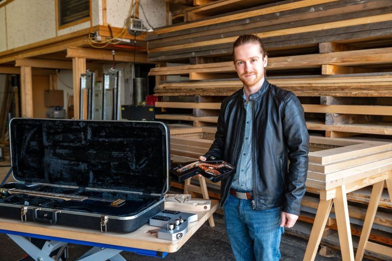 Gitarren-Innovation mit Wurzeln in Vorarlberg – MagTone Guitars
