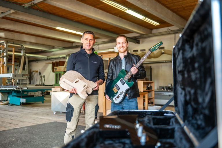 Gitarren-Innovation mit Wurzeln in Vorarlberg – MagTone Guitars