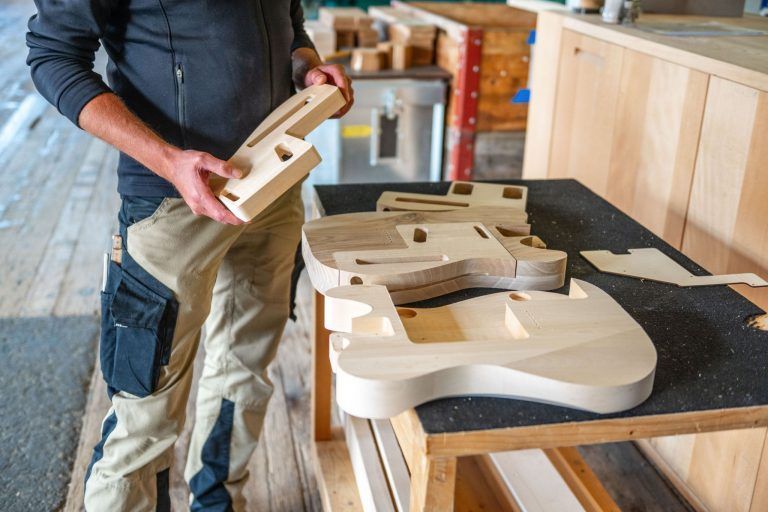 Gitarren-Innovation mit Wurzeln in Vorarlberg – MagTone Guitars