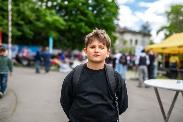 Schüler liefern sich Rennen in der Rosenstraße