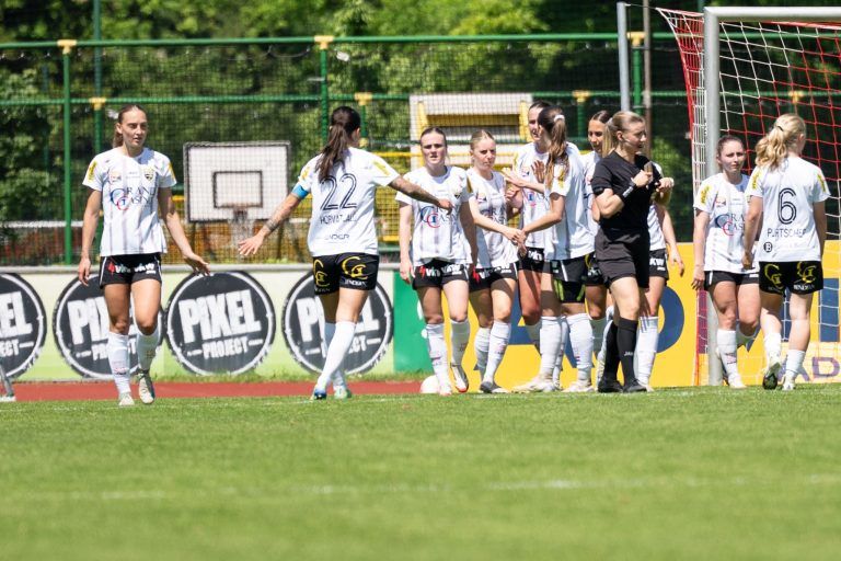 Frauenfußball SPG FC Lustenau/FC Dornbirn - SCR Altach