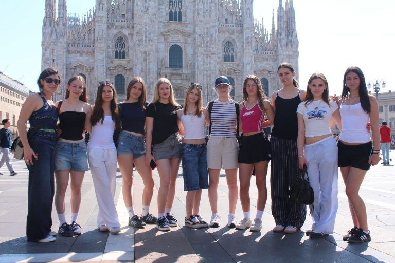 Kultur, Sprache und viel Sport