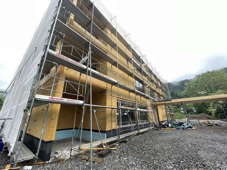 Bauupdate Kindergarten Mutterstraße in Levis, zweieinhalb Monate nach Spatenstich