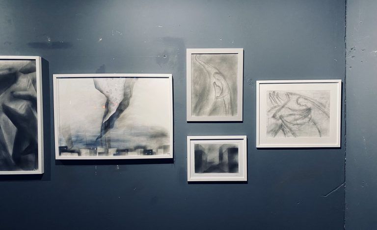 Ausstellung Honolulu Lost in Fairy Tales. Entry only through Dreams
