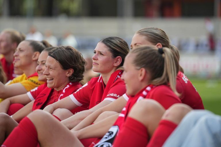 Frauenfußball