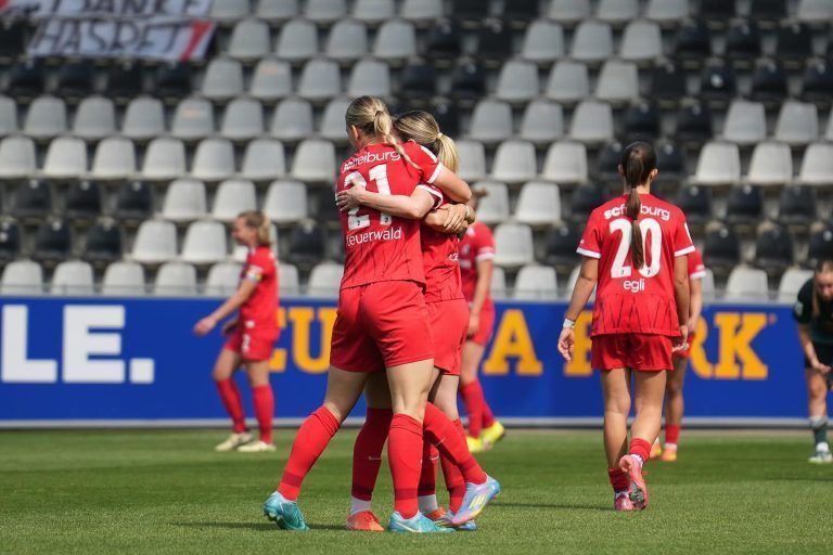 Frauenfußball