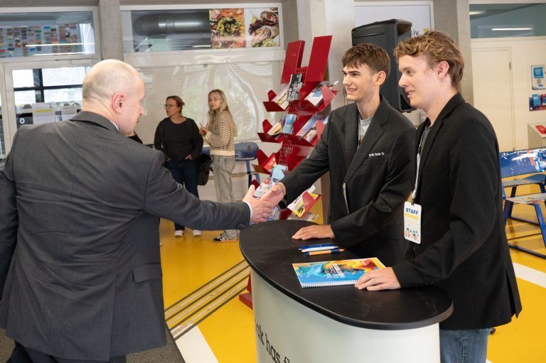 Ukrainischer Botschafter im Interview