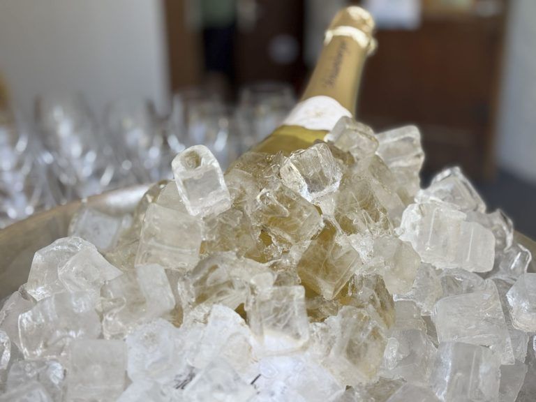 Heißer Sand und coole Drinks: Wichtigste Zutat bei 28 Grad - Eis