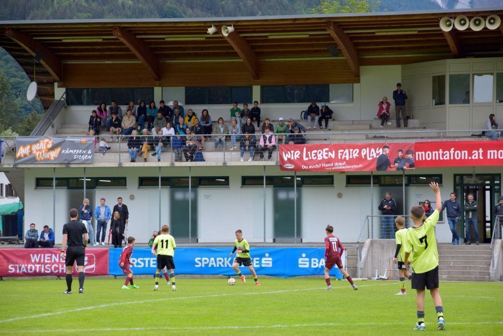Beste Poly-Kicker kämpfen im Montafon um den Sieg