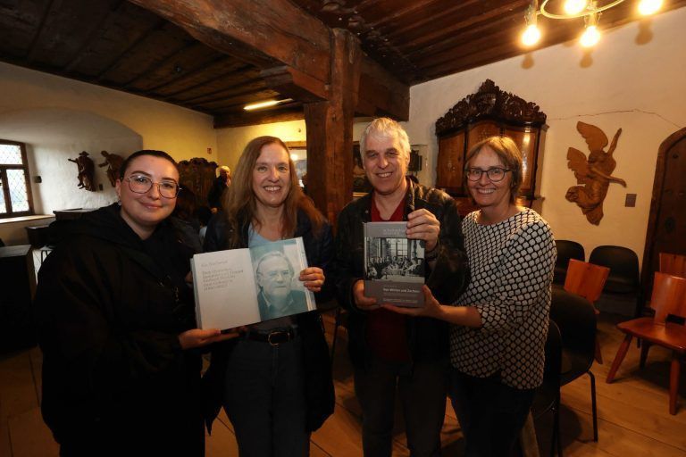 Gastrohistorie in Buch und Schau: Nadine Figoutz, Beate Turi, Wolfang und Lydia Winkler.