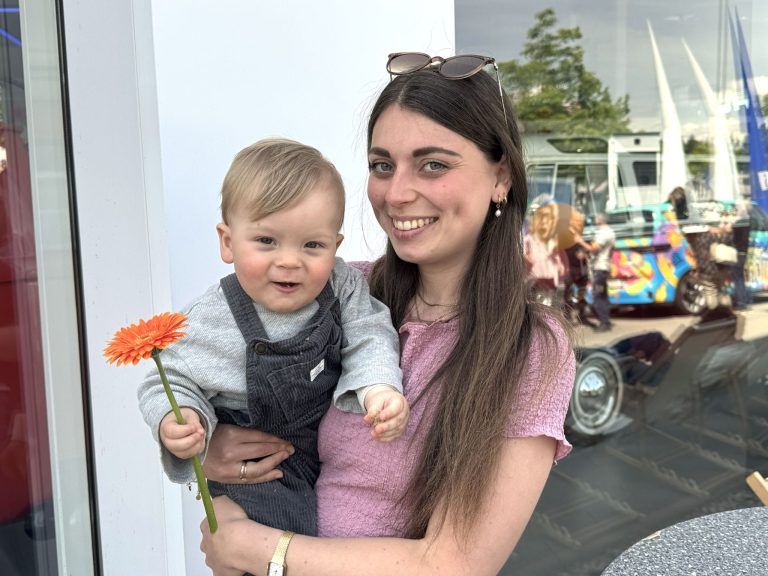 Mobilität und Leidenschaft: Melanie Kemmer mit Leopold.