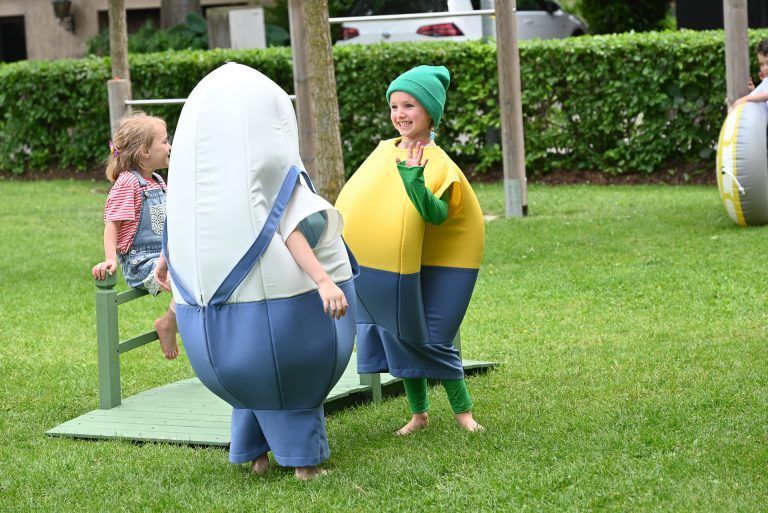 Theateraufführung im Kindergarten Engelbach begeistert Familien: Wahre Schauspieltalente wurden bei der Aufführung entdeckt.