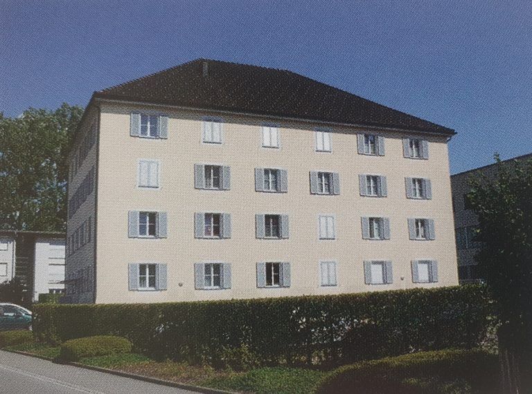 Wie Ganahl aus Frastanz ein Industriezentrum machte: Arbeitswohnhaus in der Neubaugasse 2013, Foto: Böhringer
