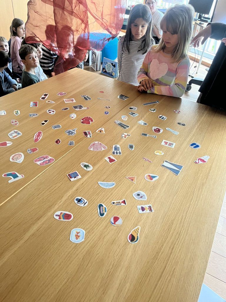 Expedition ins Eismeer: Spielerisch konnten die Kinder eine Expedition nacherleben.