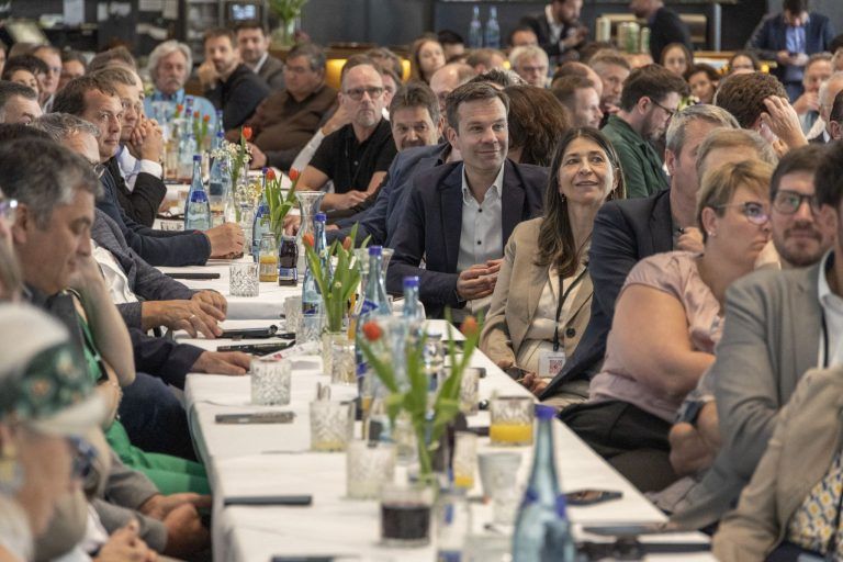 Gemeindefinanzen unter Druck: Ruf nach Grundsteuerreform wird lauter