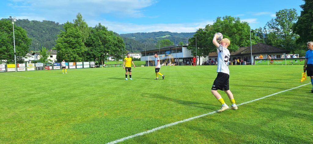 FC Höchst verliert auswärts doppelt
